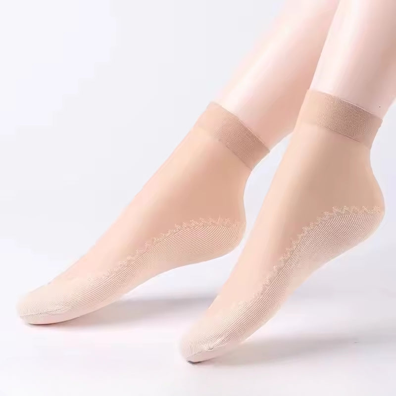 Drisole silk-blend athletic socks cushioned textured soles anti-slip sweat-absorbing lightweight
