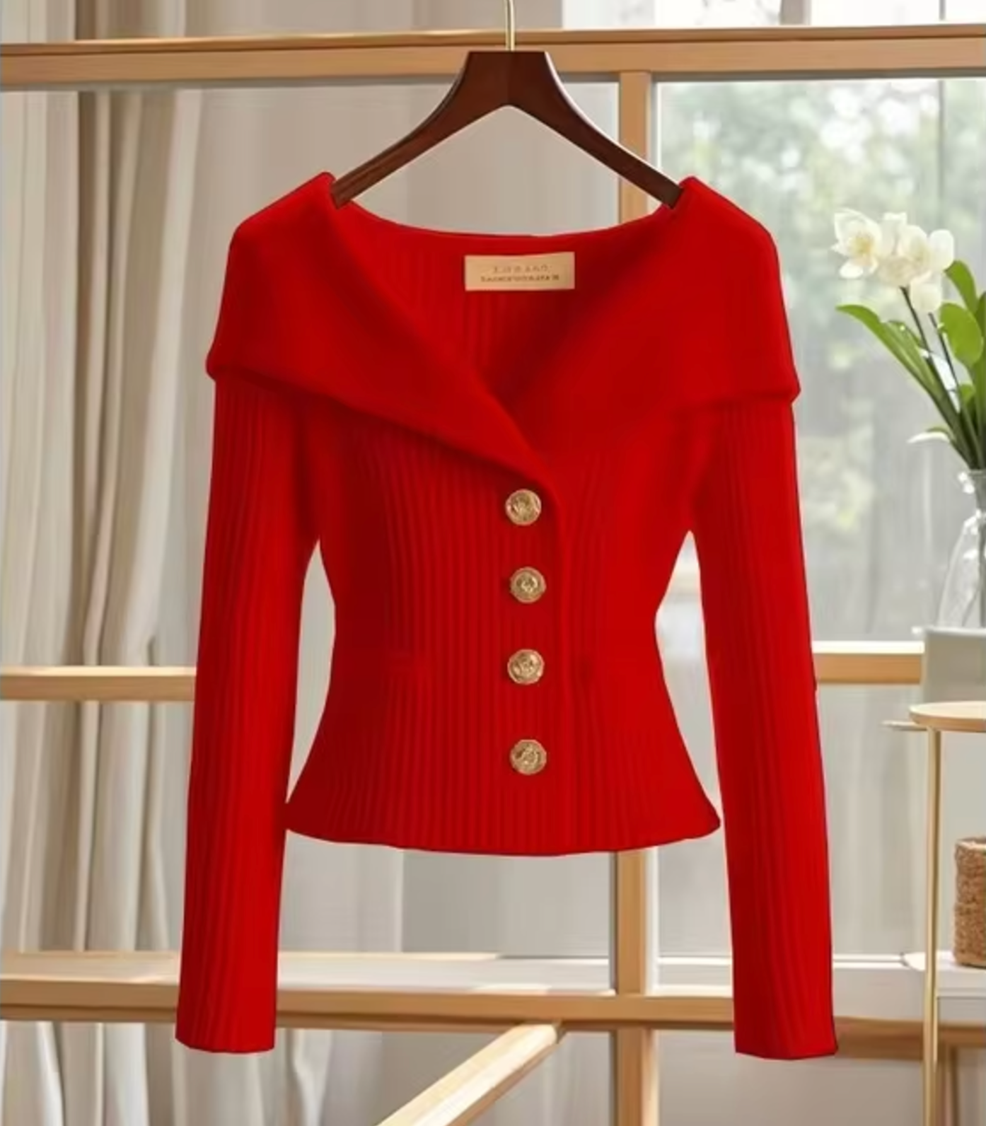 Women's short lightweight knit cardigan tailored fit soft touch transitional layer