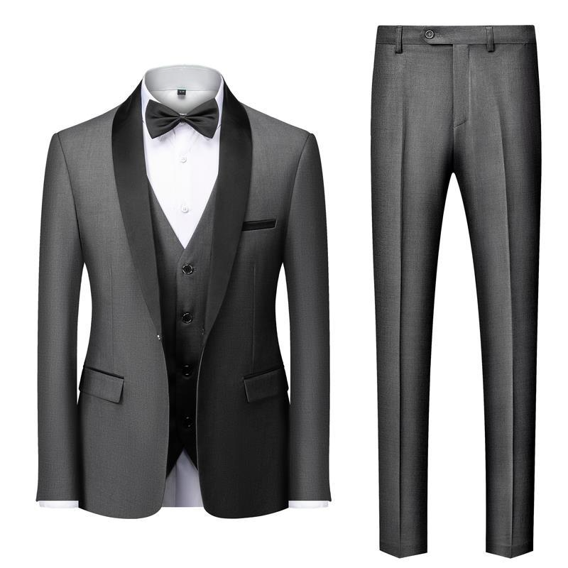 Classic men's costume navy blue slim-fit suit with tailored lapels for confident everyday elegance