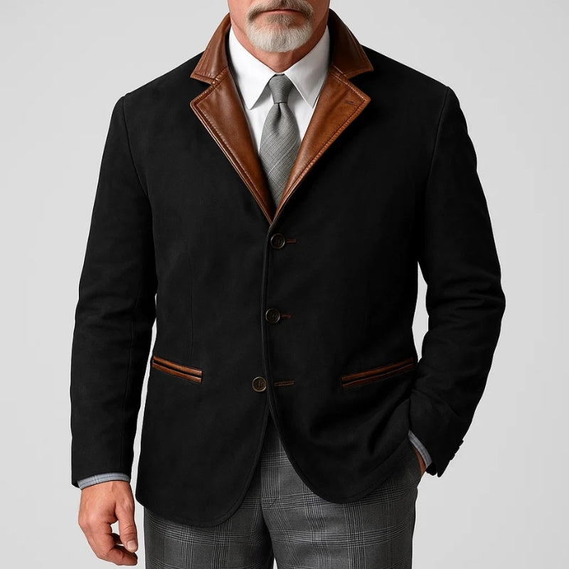 Heavyweight cotton ridge coat with utility pockets, classic hunting heritage silhouette for outdoor wear
