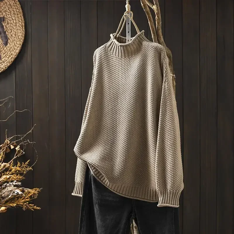 Ivory relaxed-fit cotton blend pullover sweater with distinctive honeycomb knit textured weave