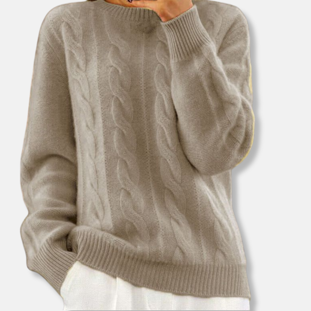 Women's relaxed fit cable knit crewneck sweater in wool-cashmere blend with textured pattern