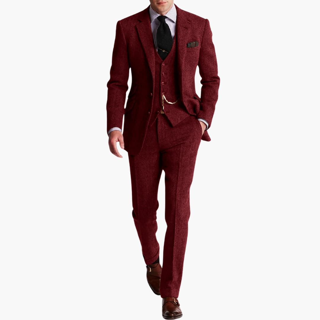 Men's slim fit wedding guest suit with vest, elegant tailored three-piece design for groomsmen