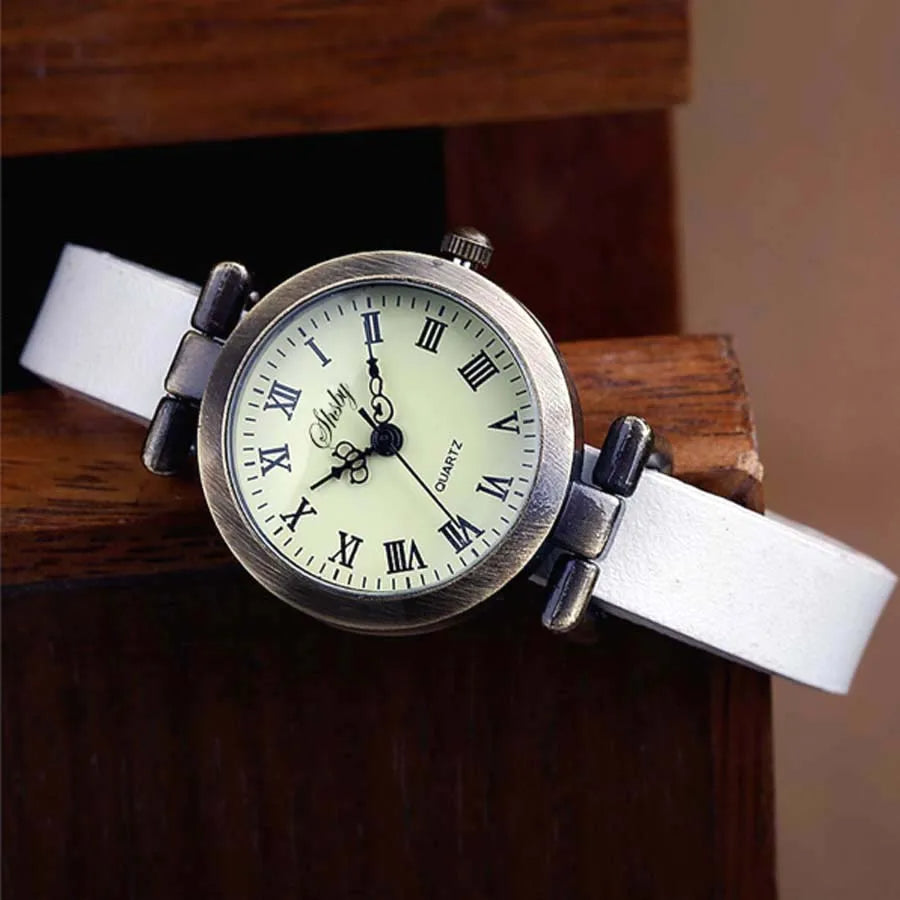 Evelyn vintage quartz watch stainless steel case brown leather strap Roman numeral dial retro style