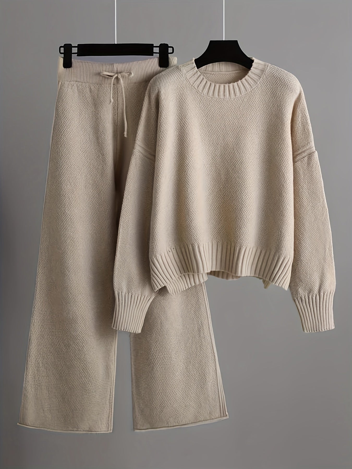 Women's cozy two-piece lounge set soft textured winter matching top and bottom relaxed fit