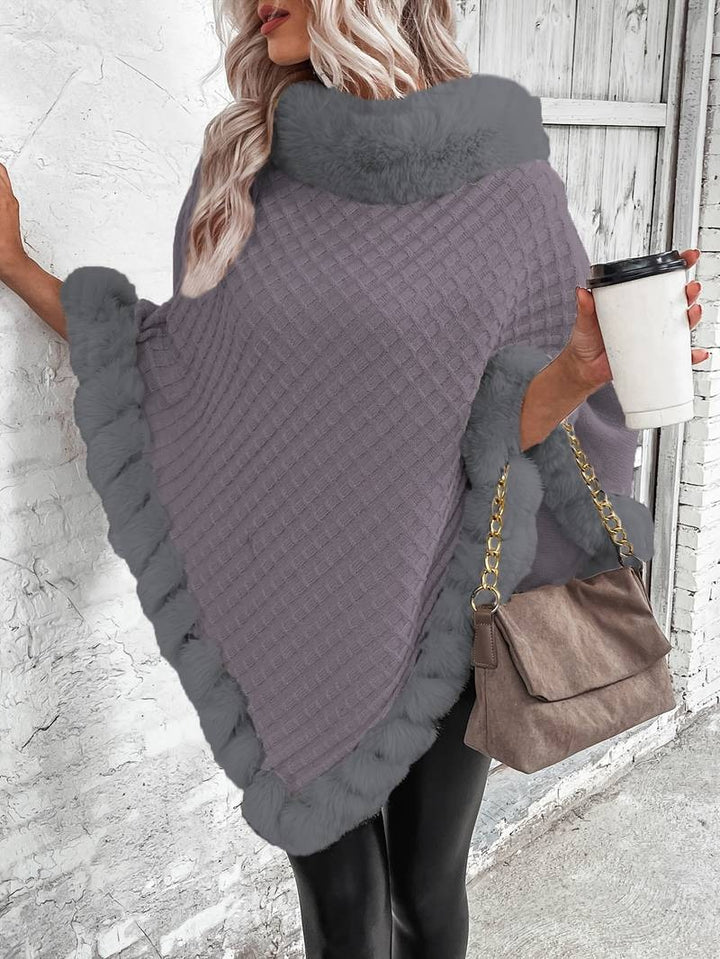Women's trendy knit jumper in versatile colorway, comfortable relaxed fit with sustainable easy-care fabric