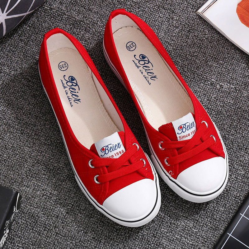Women's breathable canvas flat shoes in versatile style, lightweight everyday walking comfort