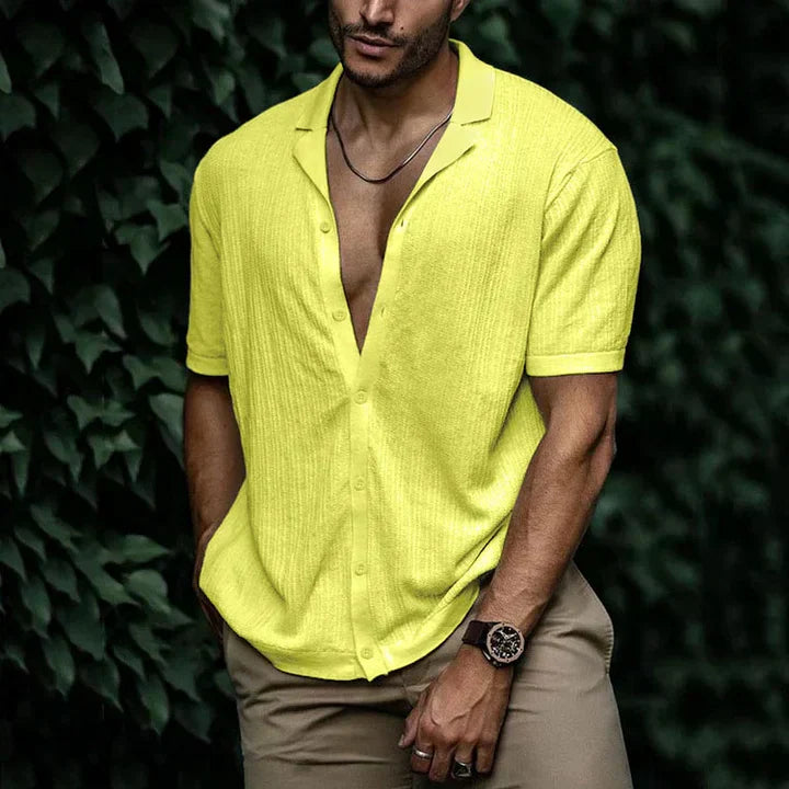 Men's relaxed-fit linen cotton short sleeve shirt, lightweight open-collar design for summer comfort