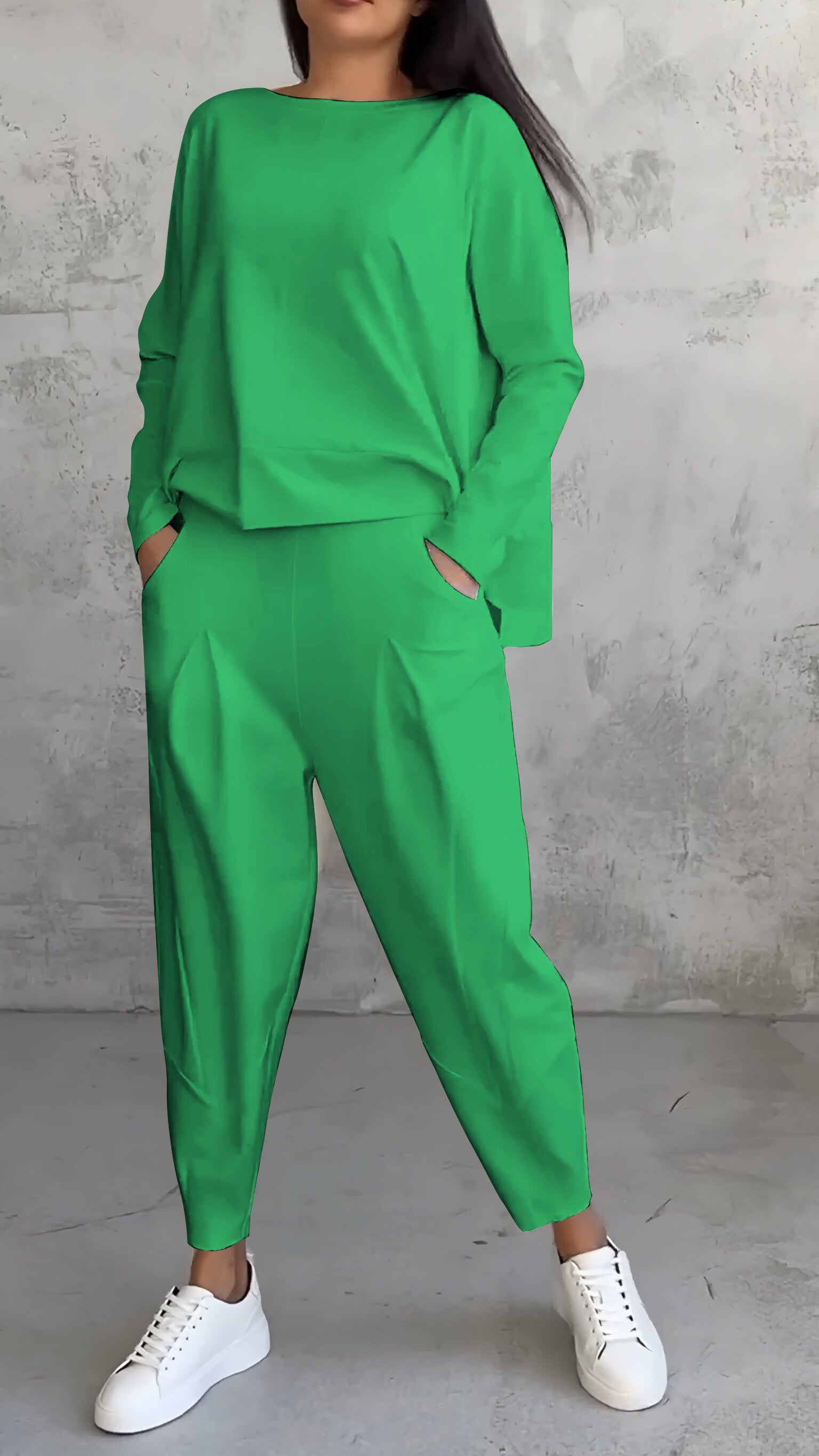 Women's cozy two-piece outfit soft breathable fabric relaxed fit elegant silhouette all-day comfort