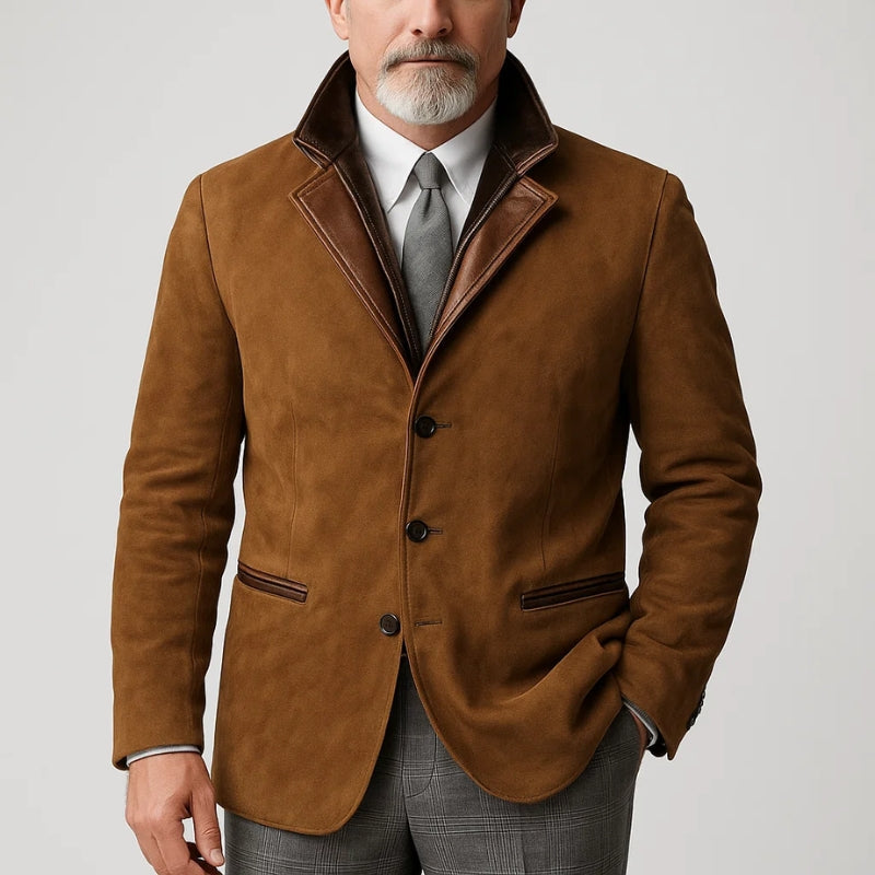 Heavyweight cotton ridge coat with utility pockets, classic hunting heritage silhouette for outdoor wear
