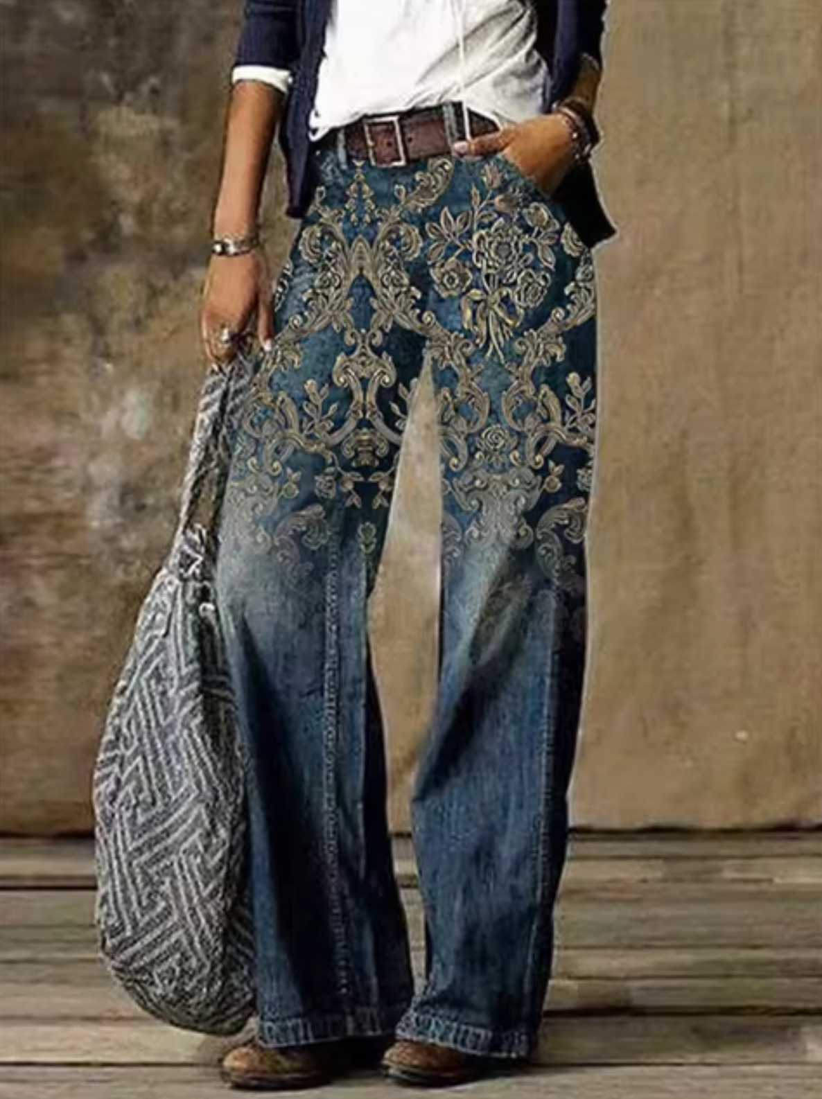 Women's floral print wide leg pants high waist with pockets, relaxed feminine silhouette