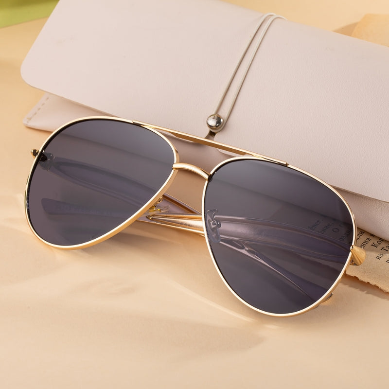 Gold-tone metal aviator sunglasses UV400 lenses sculpted temples unisex classic pilot style