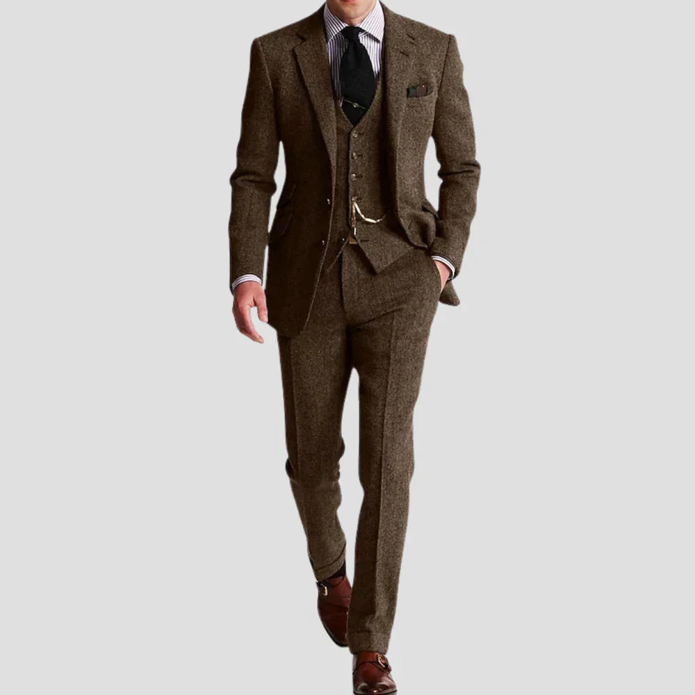 Men's vintage three-piece suit classic tailored blazer waistcoat trousers formal business style
