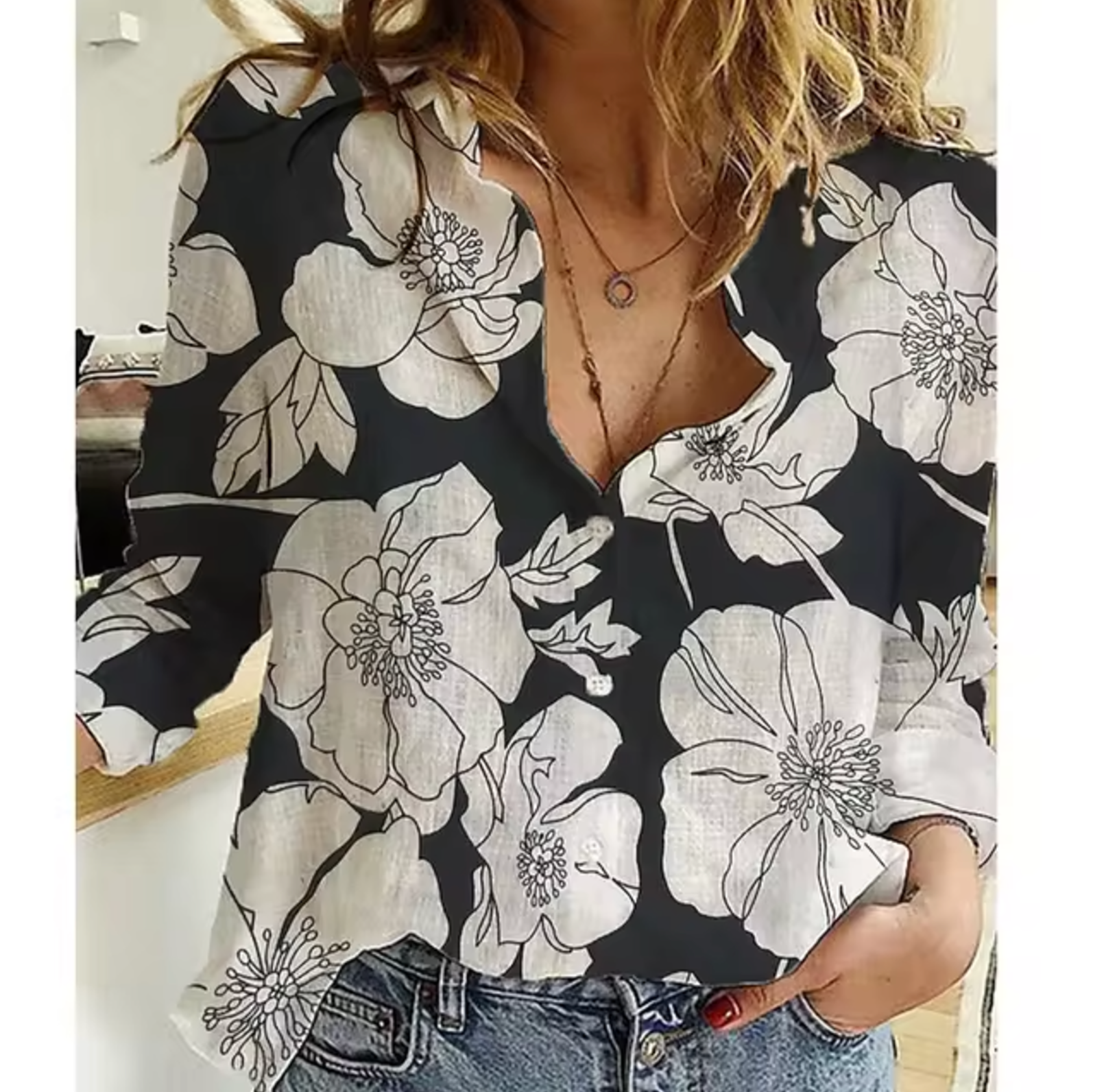 Women's floral print blouse lightweight breathable long-sleeve top with intricate feminine pattern