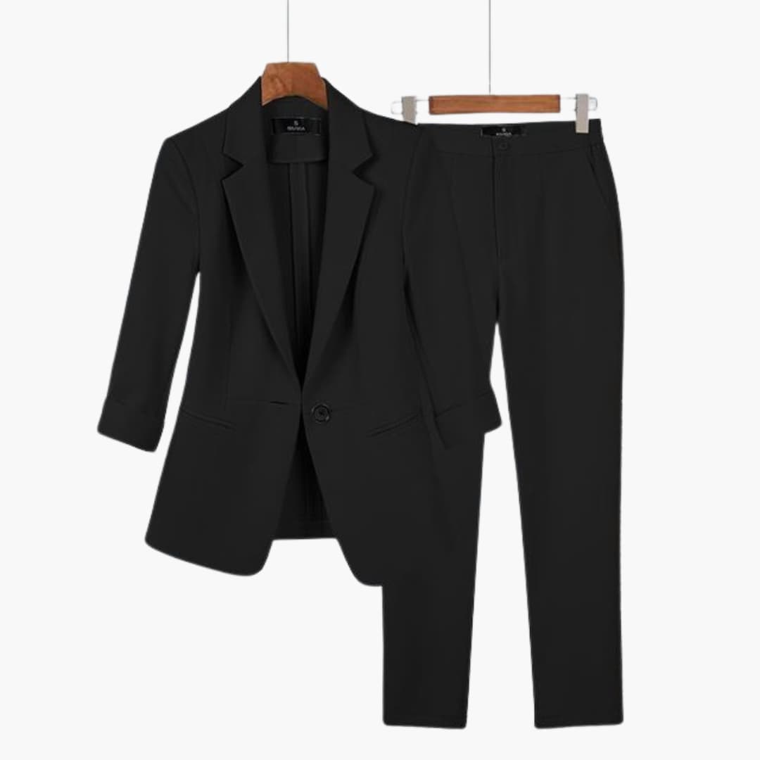 Women's tailored blazer and trouser suit set structured notched lapel single-button professional workwear