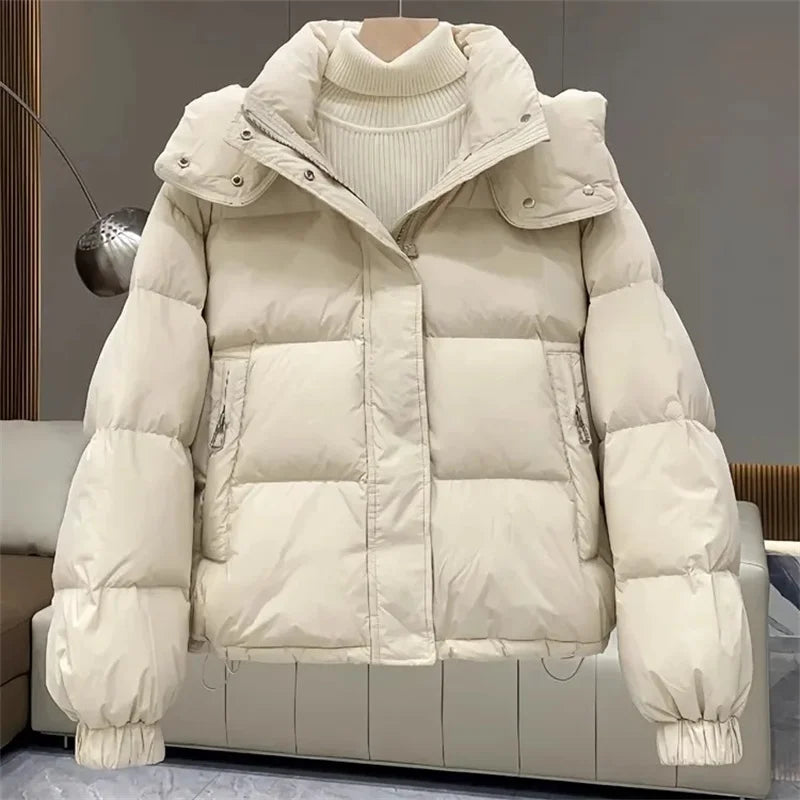 Women's insulated puffer jacket streamlined silhouette cozy winter outerwear for everyday casual wear