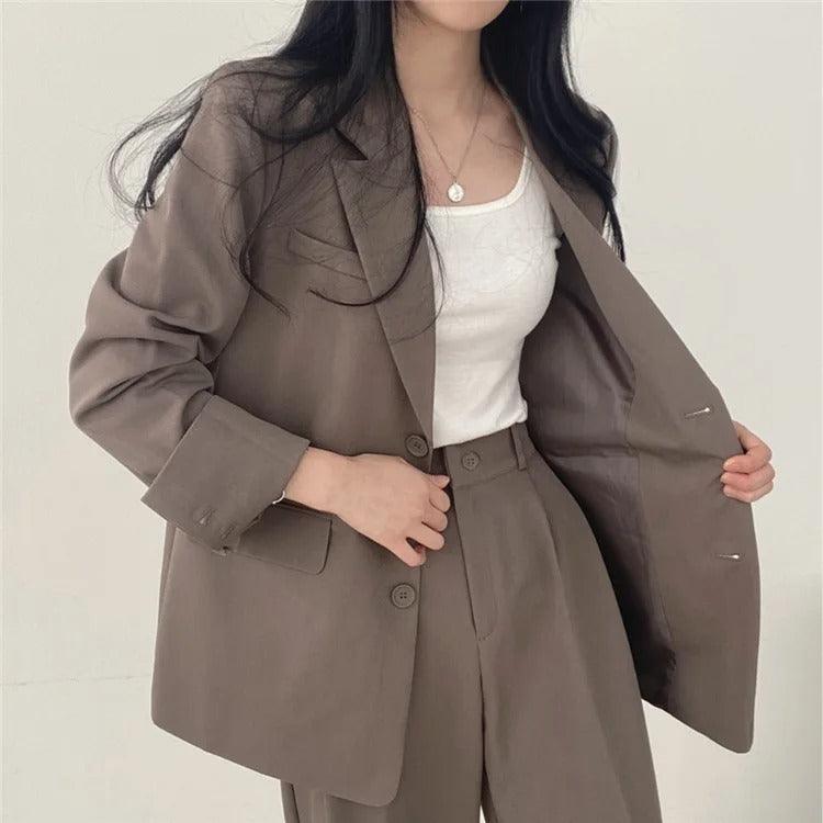 Women's tailored two-piece blazer suit chic polished professional officewear sleek contemporary fit