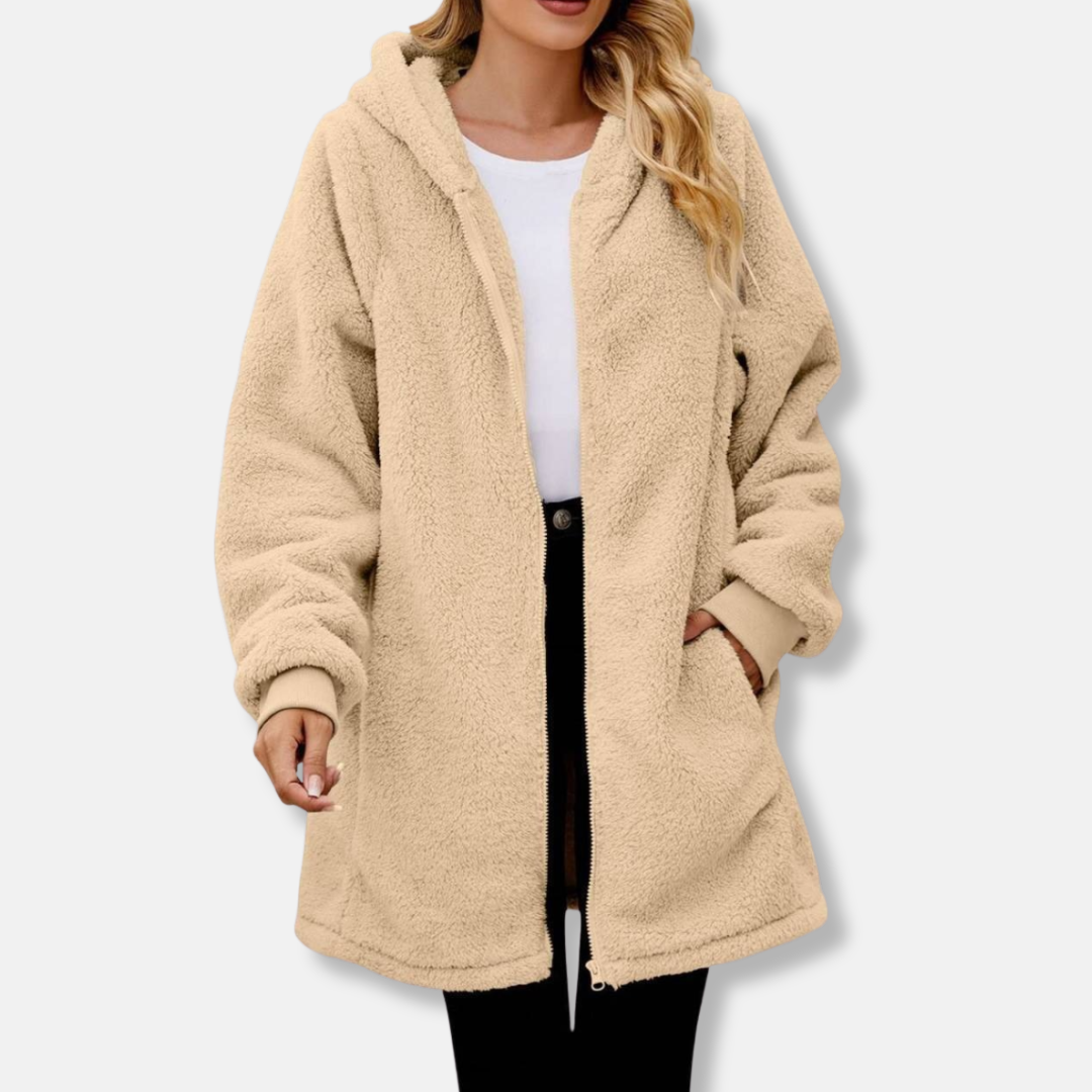 Women's plush oversized hooded zip-up jacket in cozy fleece with front pockets, relaxed fall fit