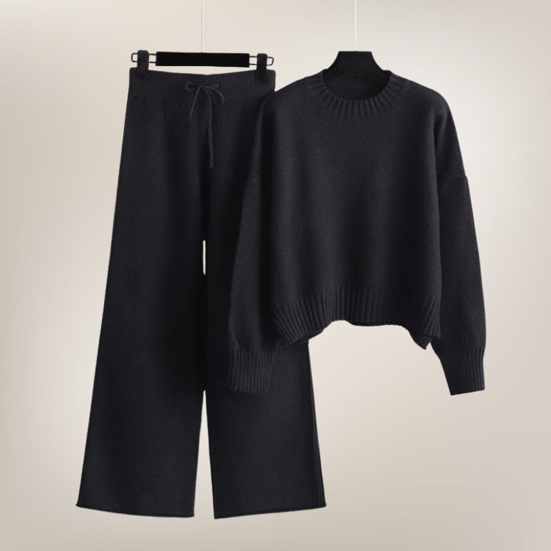 Women's soft breathable two-piece loungewear set relaxed fit coordinated top and bottom comfort essential