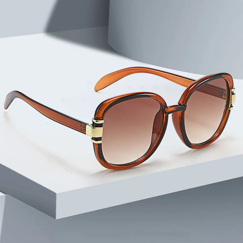 Square-frame gradient sunglasses dual-tone acetate UV400 lenses polished gold hinges glam fashion