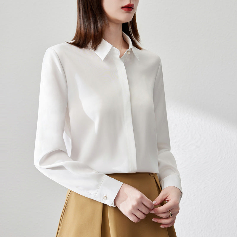 Women's elegant long-sleeve satin blouse in luxurious finish, versatile urban style for business occasions
