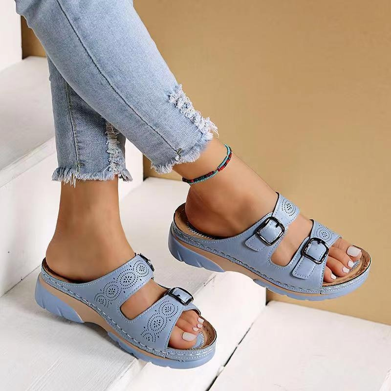 Women's ergonomic sandals with adjustable buckles, cushioned arch support, breathable sole, casual summer style