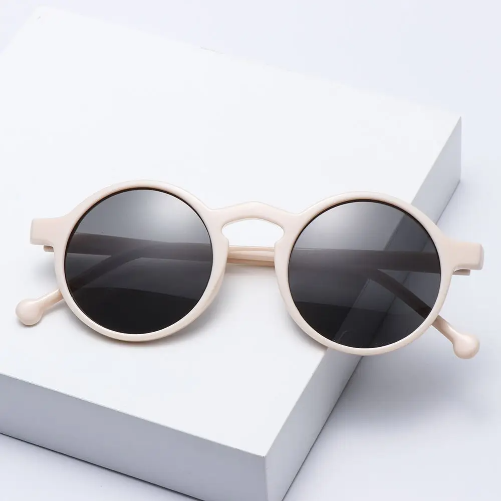 Lightweight vintage round sunglasses with iconic ecliptic frames for unisex everyday sun protection