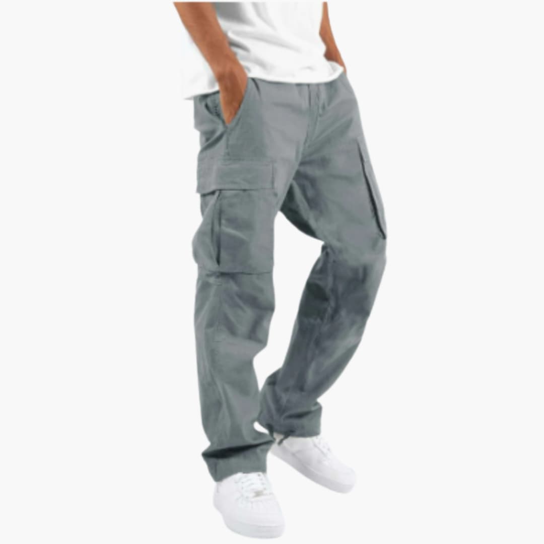 Men's wide-leg cargo pants relaxed fit streetwear style with multiple functional pockets