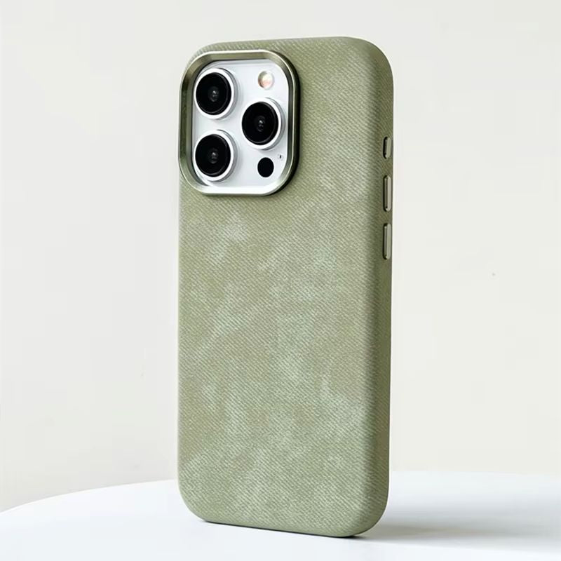 Kivo iPhone case matte flannel finish scratch-resistant wireless charging magnetic alignment active lifestyle