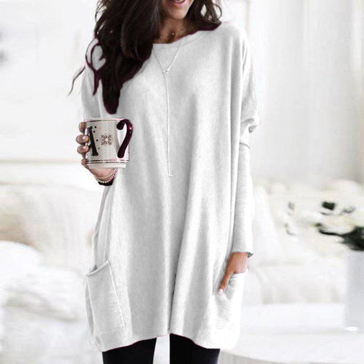Women's long winter tunic with pockets, cozy casual lounge wear featuring round neckline everyday comfort