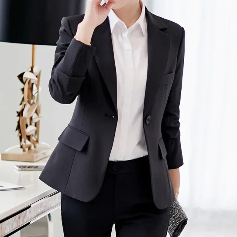 Women's slim fit tailored office blazer classic one-button closure sleek structured silhouette