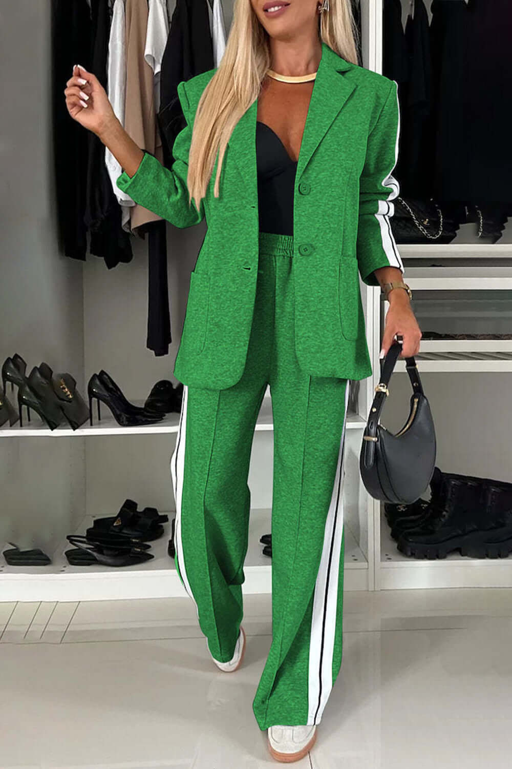 Women's contrast lapel collar two-piece set, buttoned pocketed top with coordinating pants, chic office wear
