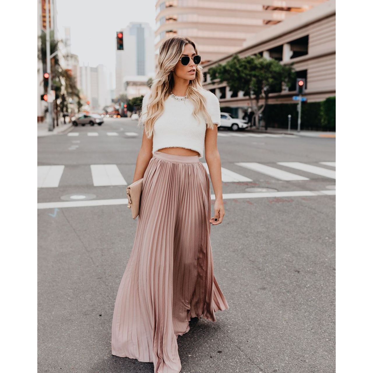 Women's pleated midi skirt flowing silhouette elastic waistband office-to-evening chic style