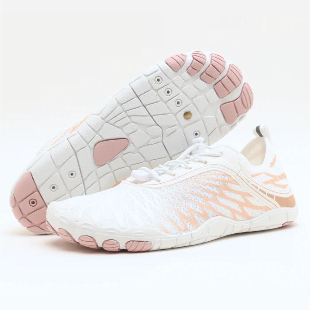 Urbann-Vibe barefoot hiking shoes in natural tones with copper grounding elements and flexible wide toe box