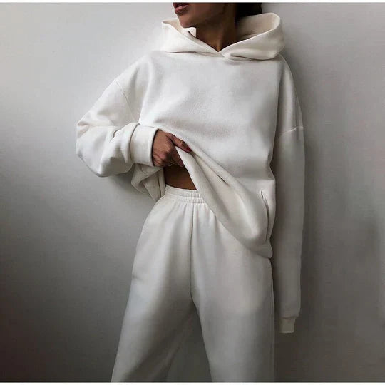 Women's breathable jogging suit relaxed fit two-piece set for active wear and daily lounging