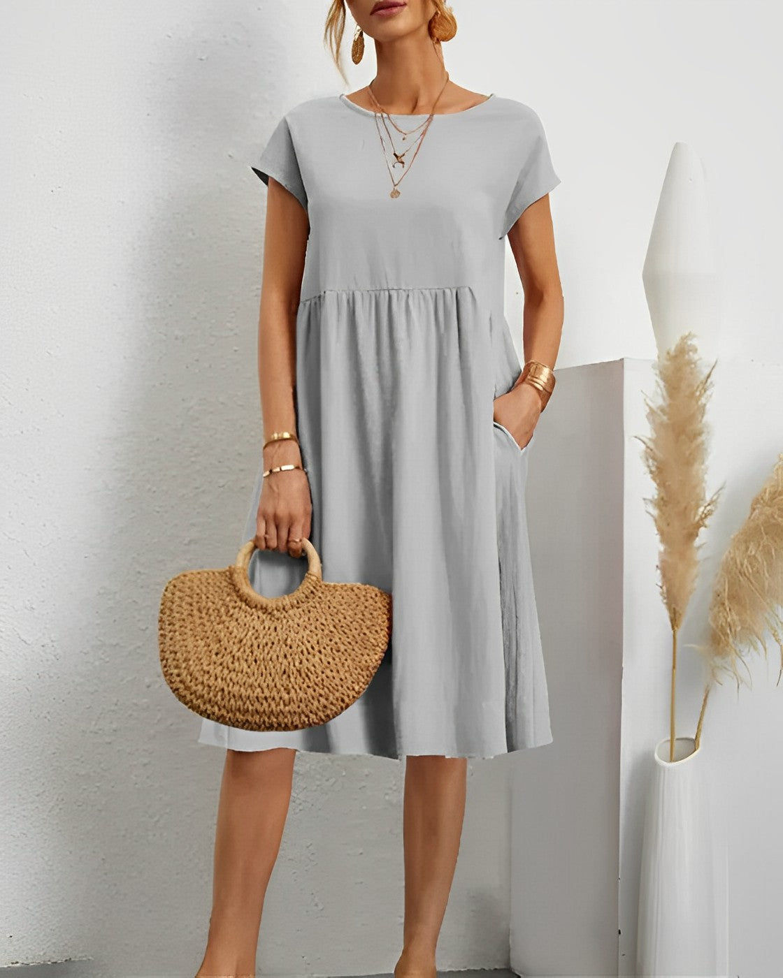 Women's loose-fit midi dress, breathable cotton blend, round neck, short sleeves, with side pockets