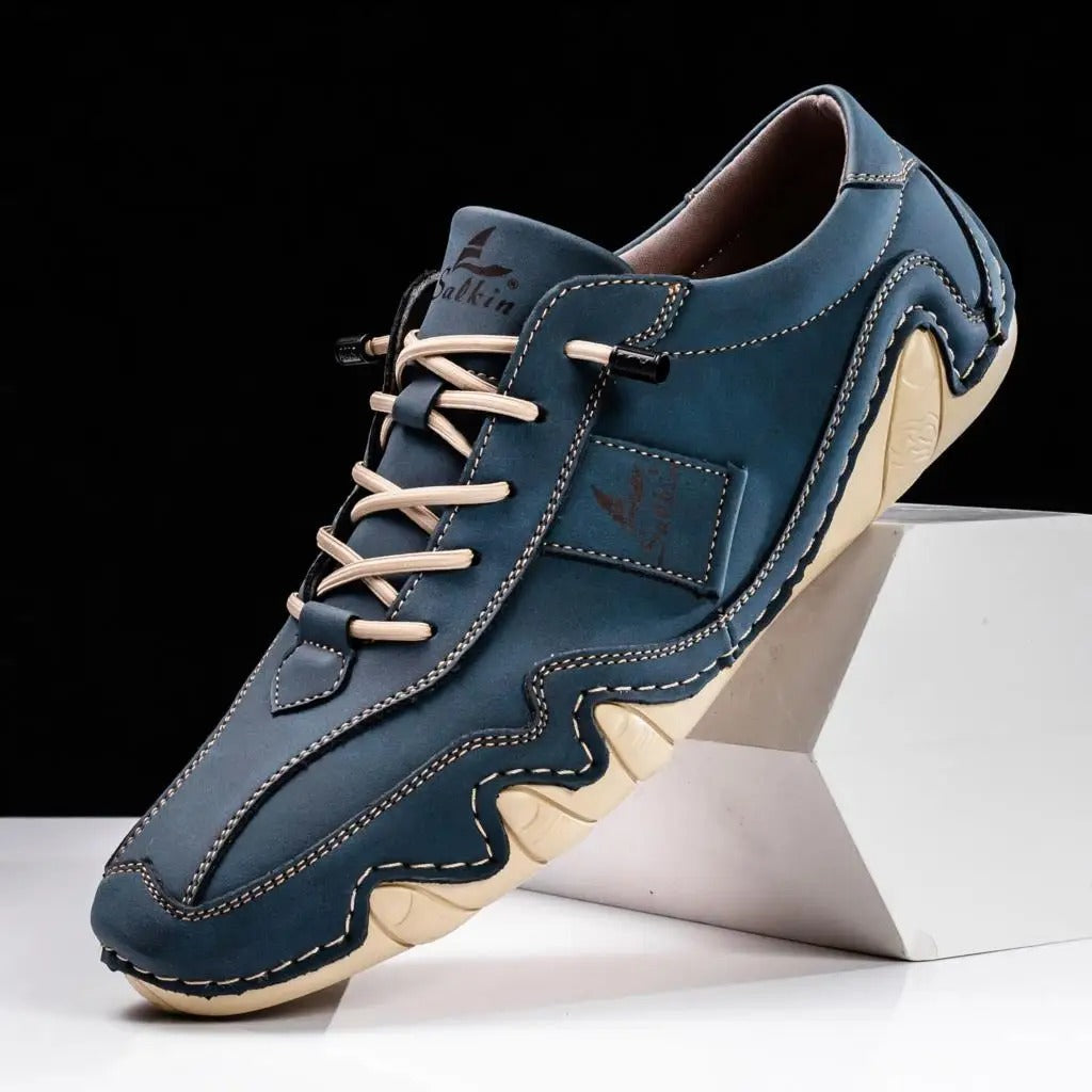 Casual lace-up shoes with smooth panels, low-cut silhouette, flexible soles for all-day comfort