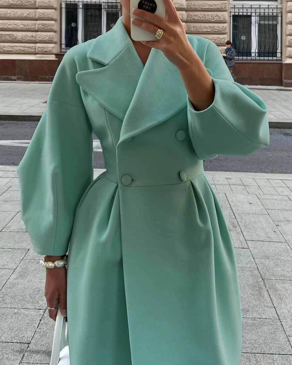 Women's vintage long coat with lantern sleeves, elegant retro classic style in timeless silhouette