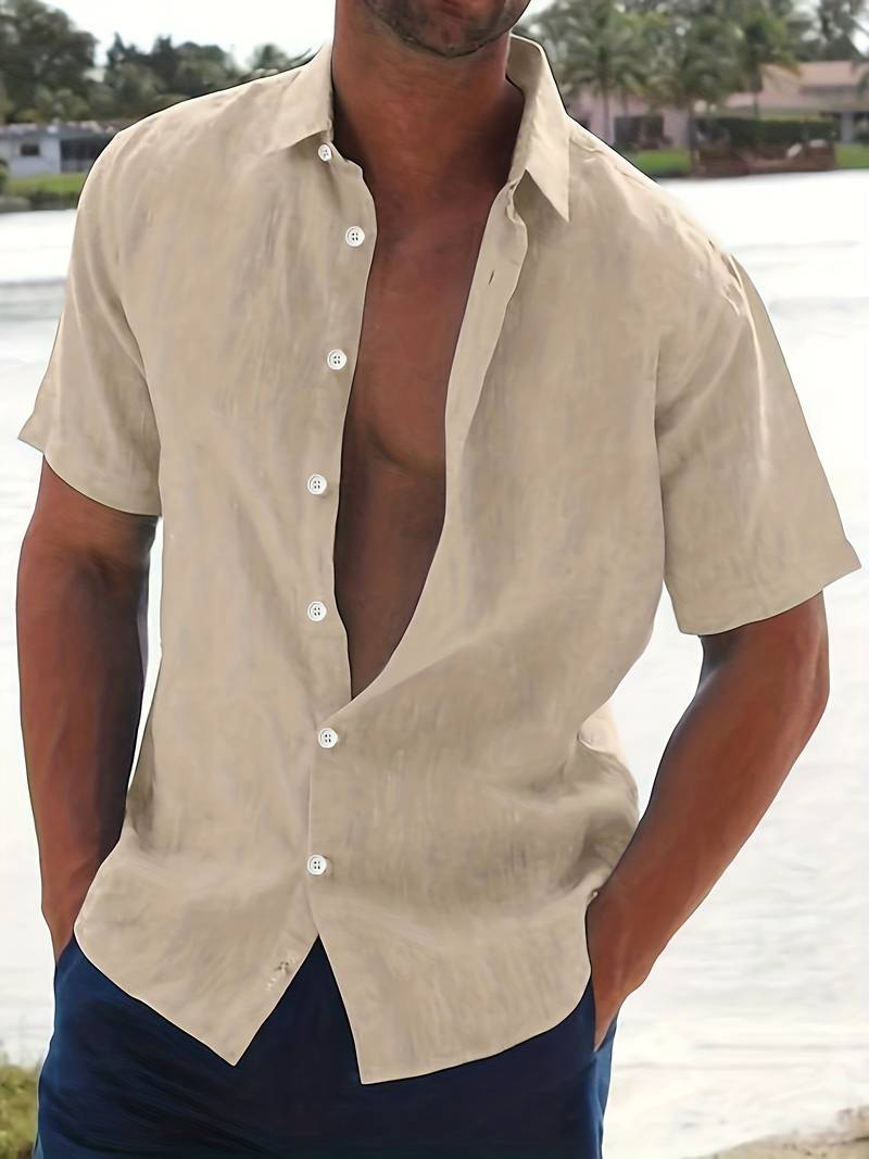 Men's Eric short-sleeve shirt in premium fit, classic casual style with easy-care fabric
