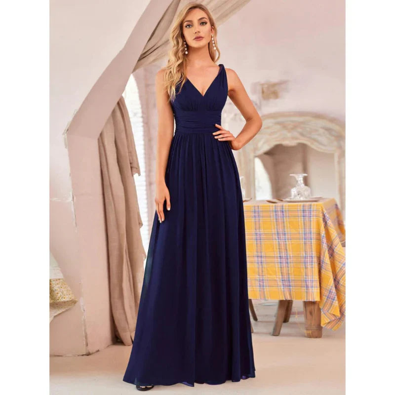 Zahraa black sleeveless long dress women V-neck elegant silhouette flattering all-occasion maxi style
