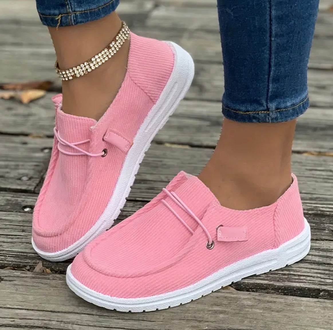 Women's slip-on shoes breathable mesh upper cushioned sole elegant everyday comfort style