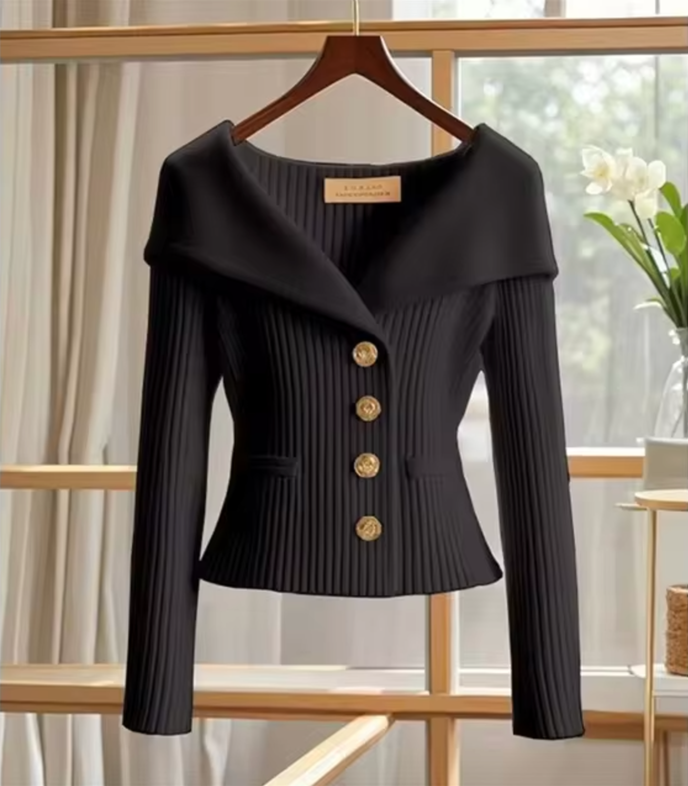 Women's short lightweight knit cardigan tailored fit soft touch transitional seasons versatile layer