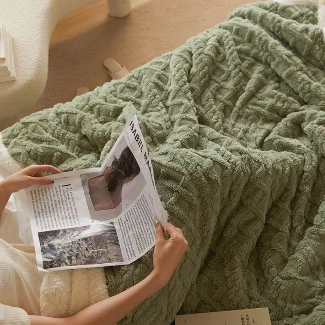 Thick fluffy winter blanket ultra-cozy plush design for bedroom and sofa cold nights comfort