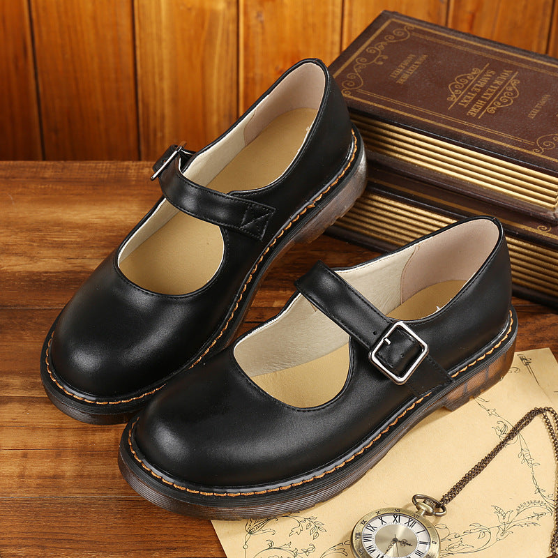 Women's retro round-toe flat shoes with adjustable strap and cushioned insole for all-day comfort
