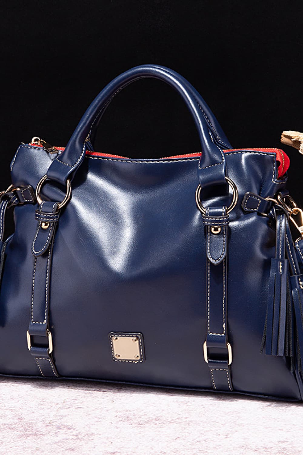 Eloïse chic women's hobo handbag elegant versatile silhouette for everyday and special occasions