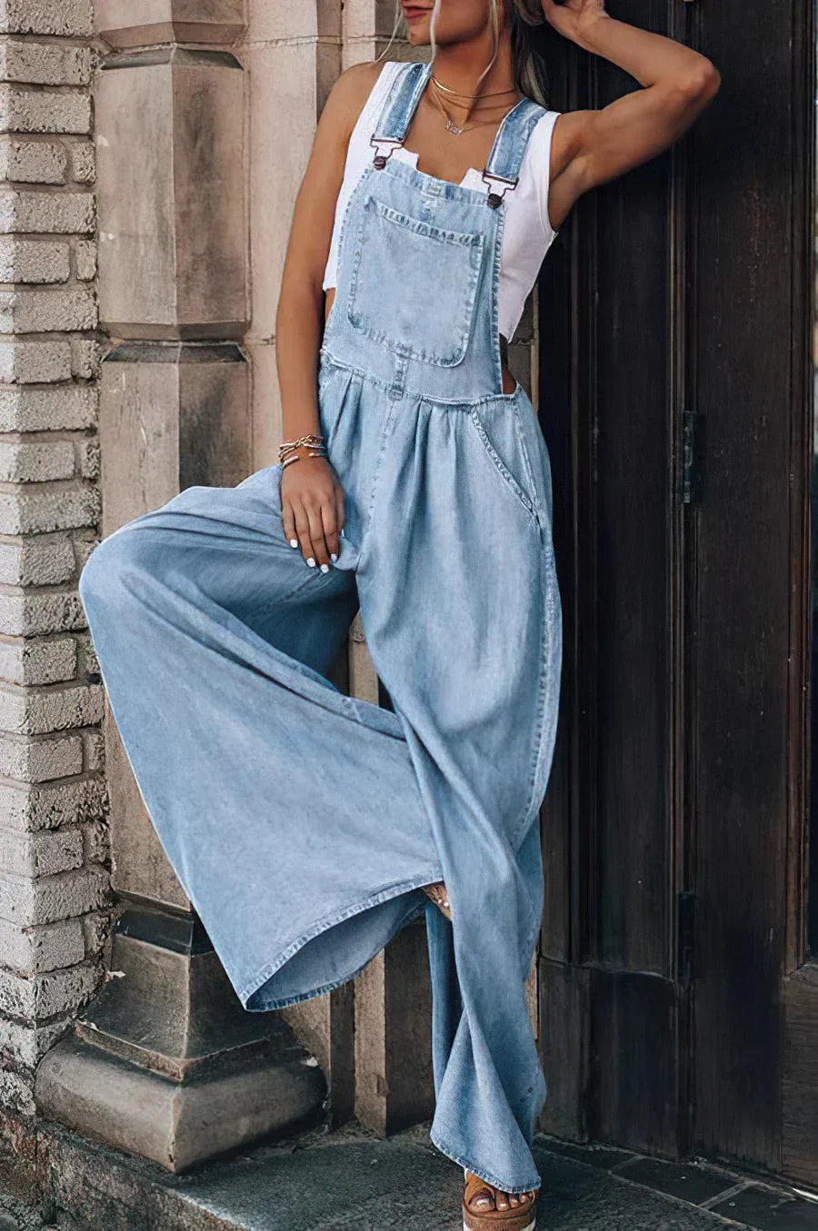 Women's denim wide-leg high-waist overalls with adjustable straps and chest pocket for casual comfort