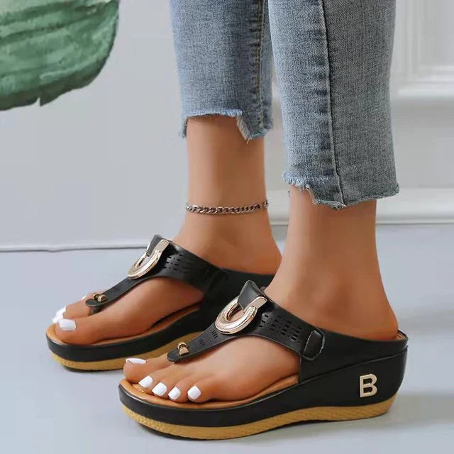Women's adjustable open-toe wedge sandals with contoured padded footbed and buckle accent for arch support