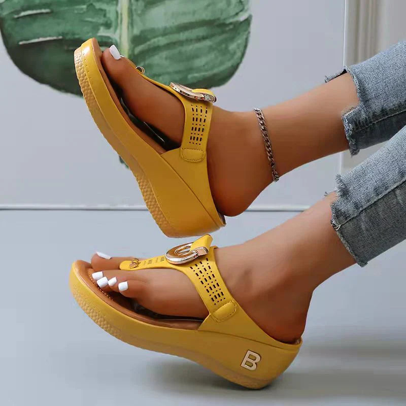 Women's adjustable open-toe wedge sandals with contoured padded footbed and buckle accent for arch support