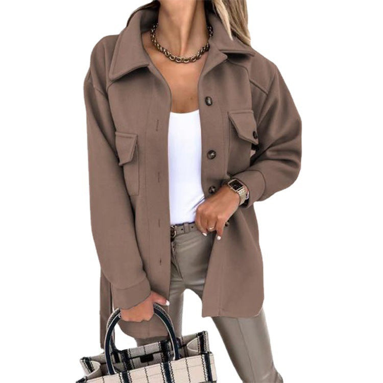 Women's elegant casual zipper jacket lightweight second-skin fit versatile everyday layer sleek silhouette