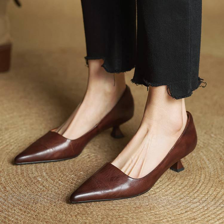 Anok black genuine leather pointed-toe low heels with cushioned insole for professional women